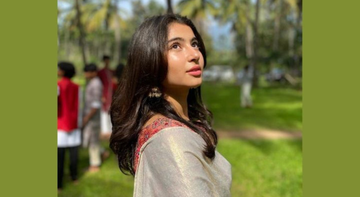 সারার ঘনিষ্ঠ দৃশ্য নিয়ে